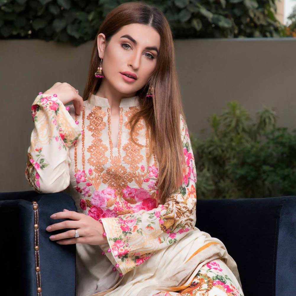 Zobia Noor Embroidered Digital Lawn 3 Piece Un-Stitched Suit - 011, Women, 3Pcs Shalwar Suit, Salam's Textiles, Chase Value